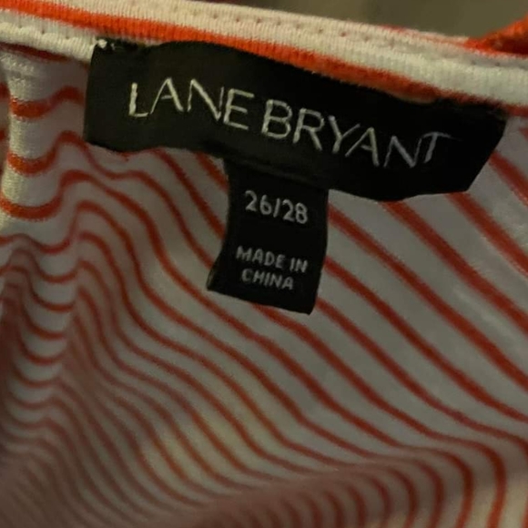 Lane Bryant size 26/28 coral striped tunic with detailed back - Picture 3 of 3